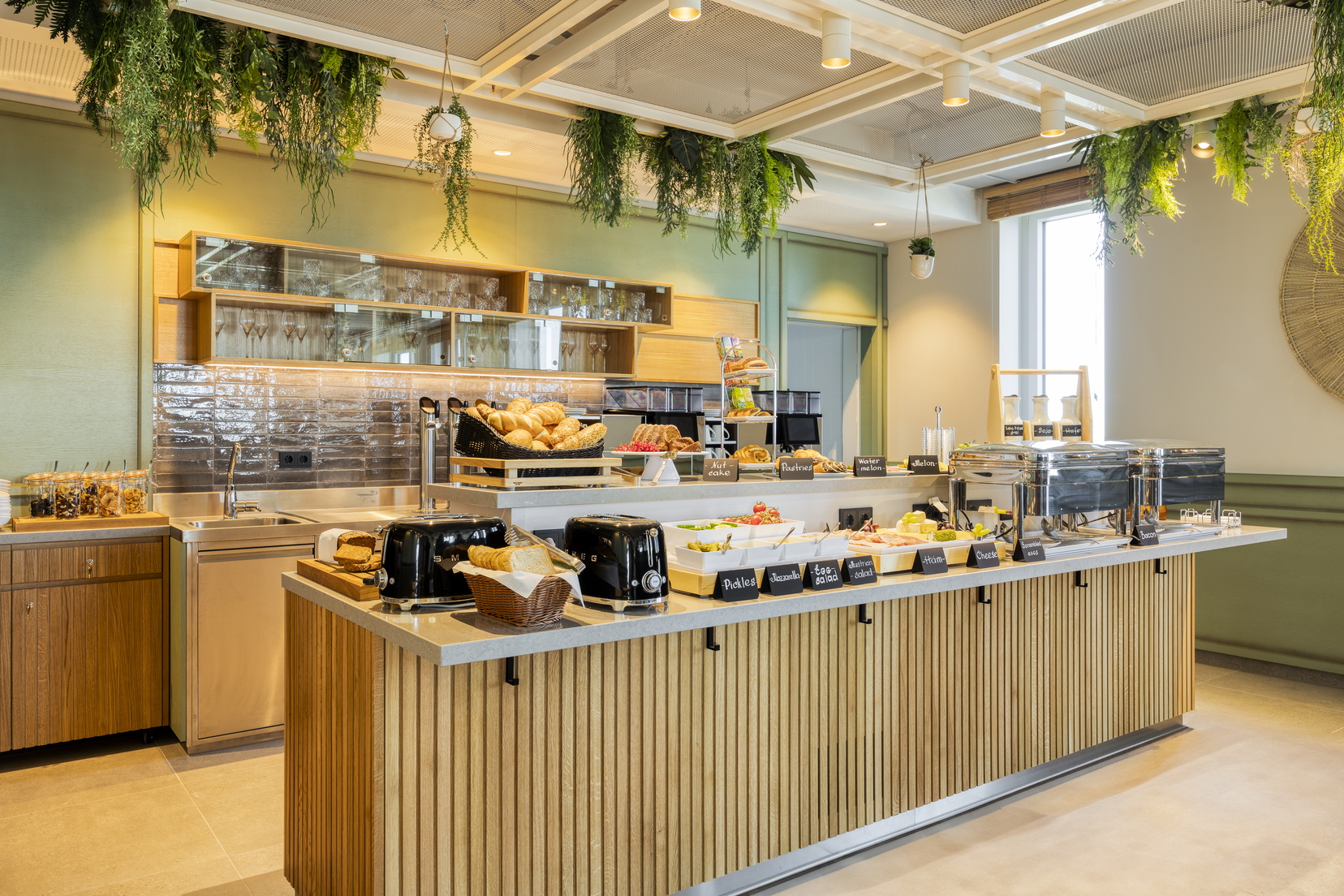 Kontinentales Frühstücksbuffet, 7 Tage die Woche serviert