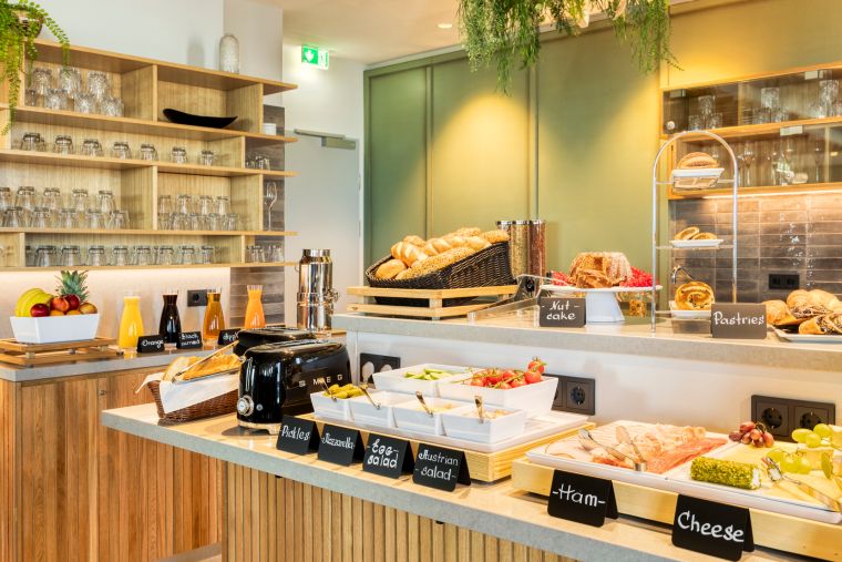Kontinentales Frühstücksbuffet, 7 Tage die Woche serviert