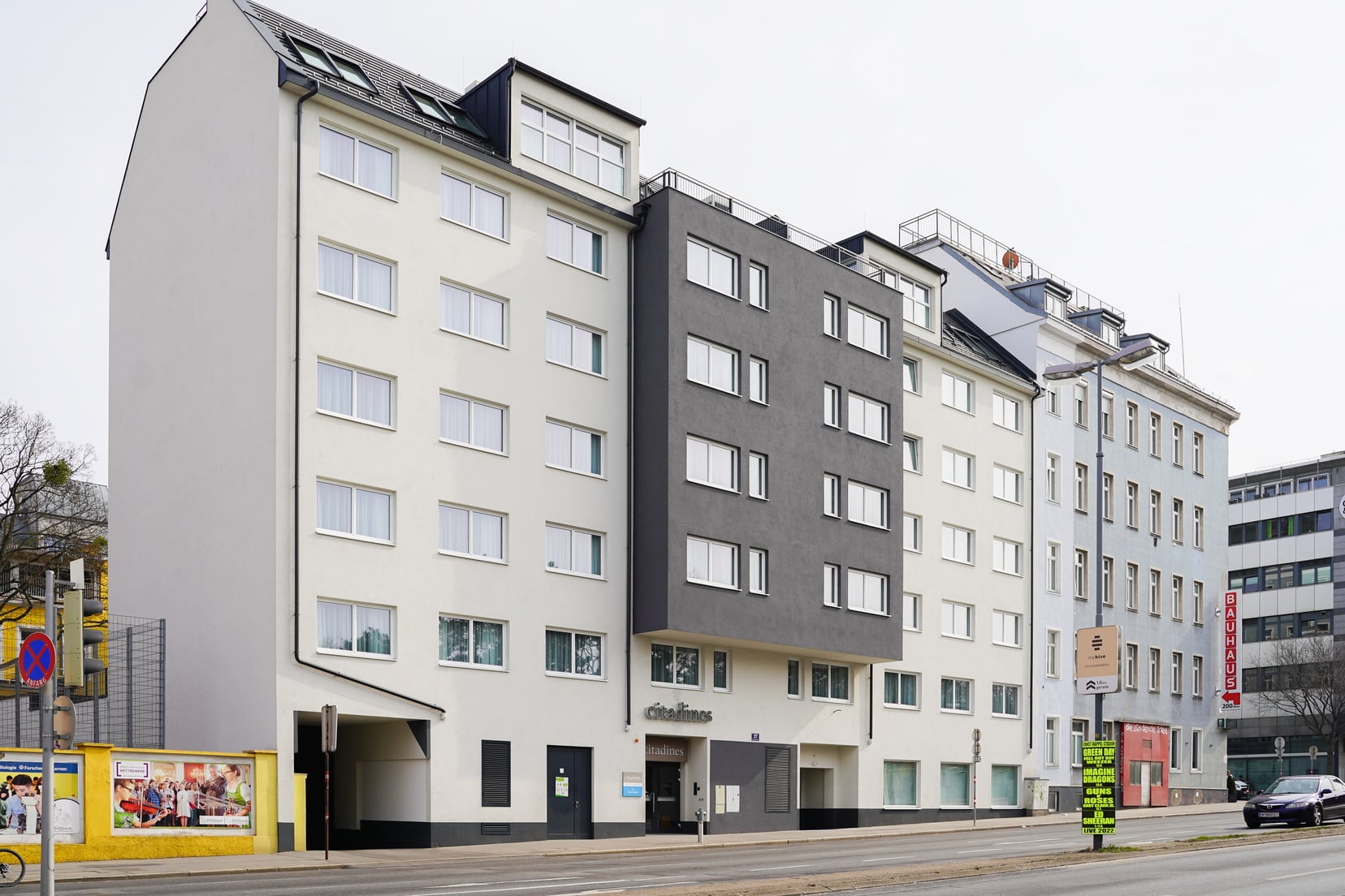 Fassade unseres Wohnen auf Zeit in Wien