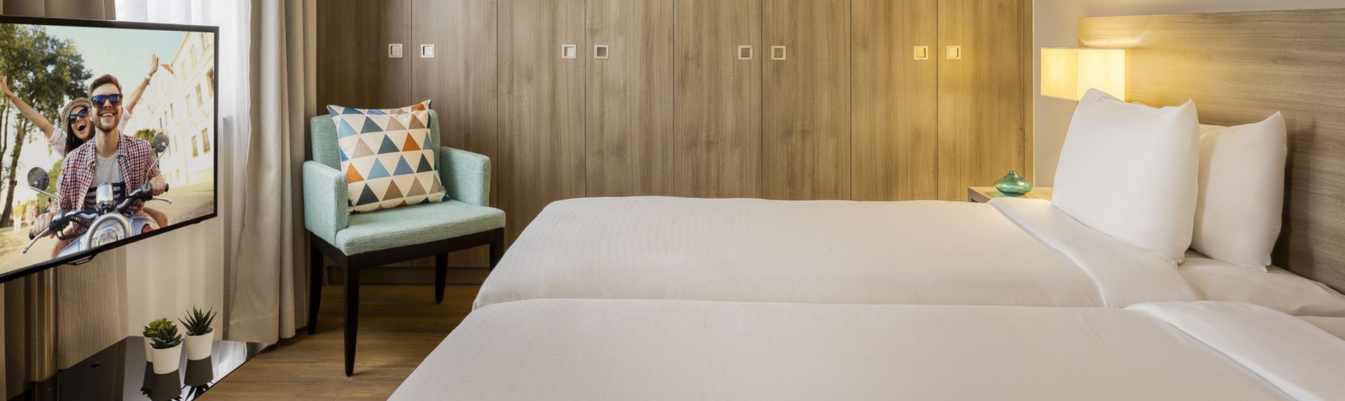 2BED