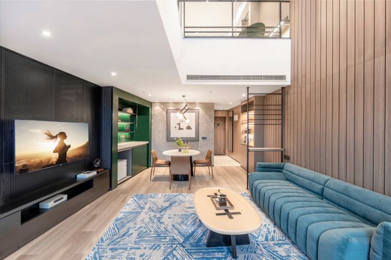 One-Bedroom Deluxe Loft