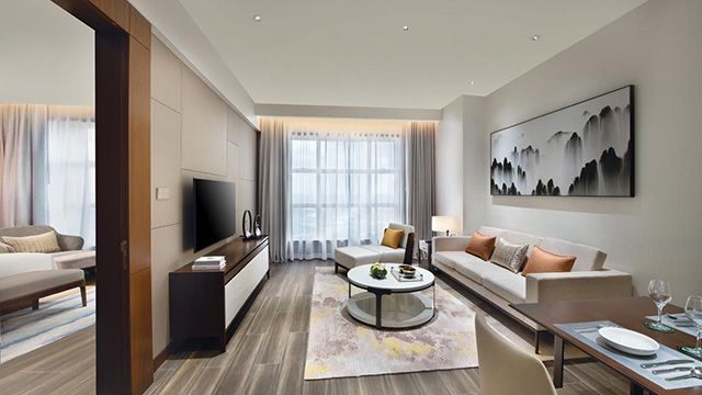 One-Bedroom Deluxe with Study