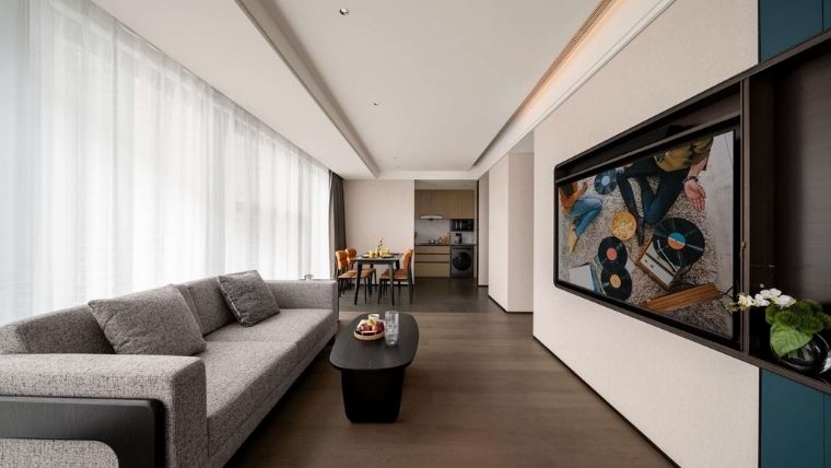One-Bedroom Deluxe Suite