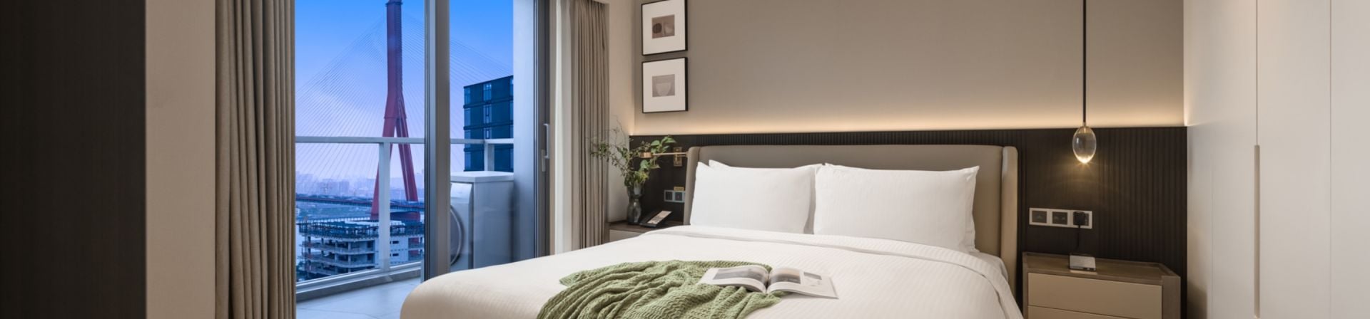 One Bedroom  Deluxe with View