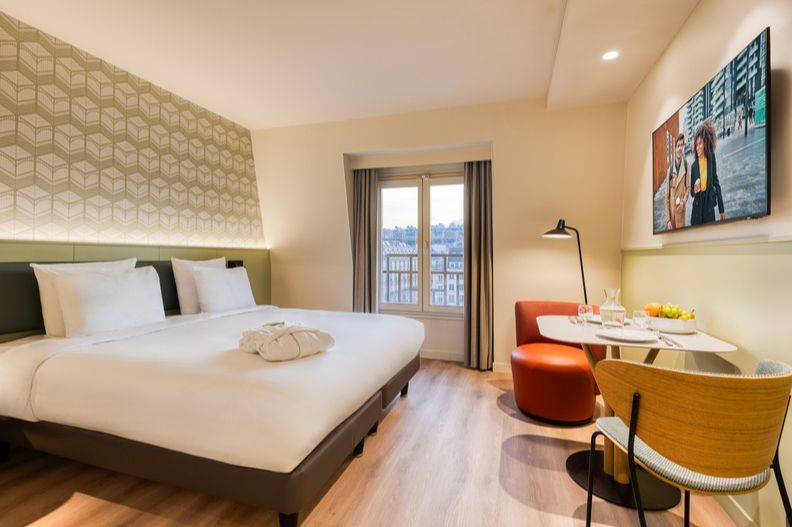 Studio Deluxe | Bedroom area | Citadines Les Halles Paris