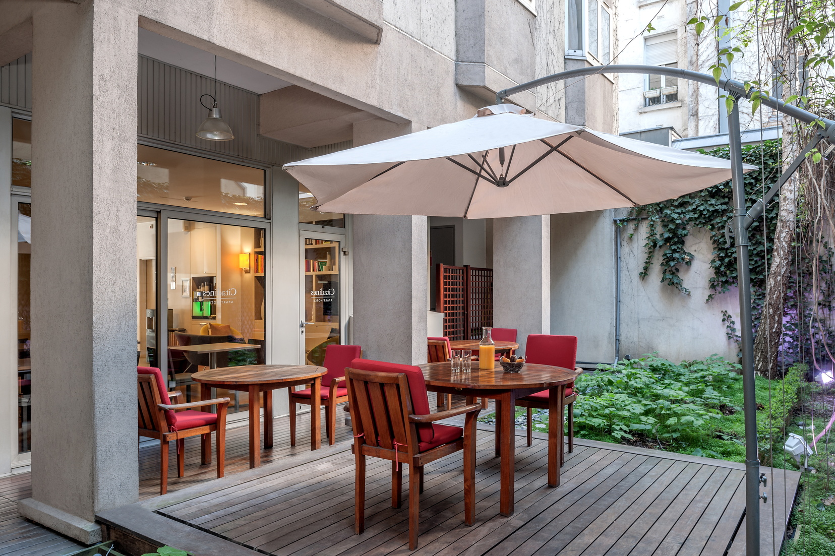 Garten/Terrasse unseres Wohnen auf Zeit in Paris 14