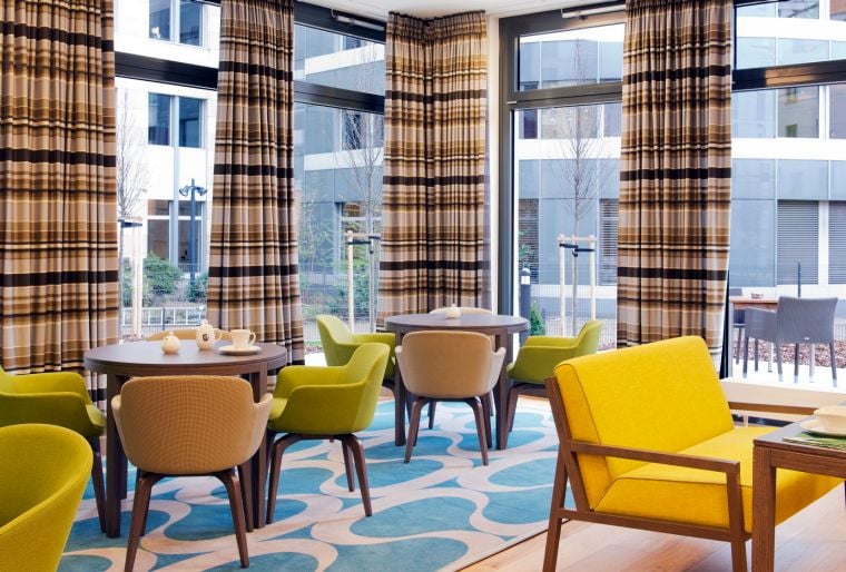 Breakfast room, apart hotel Frankfurt