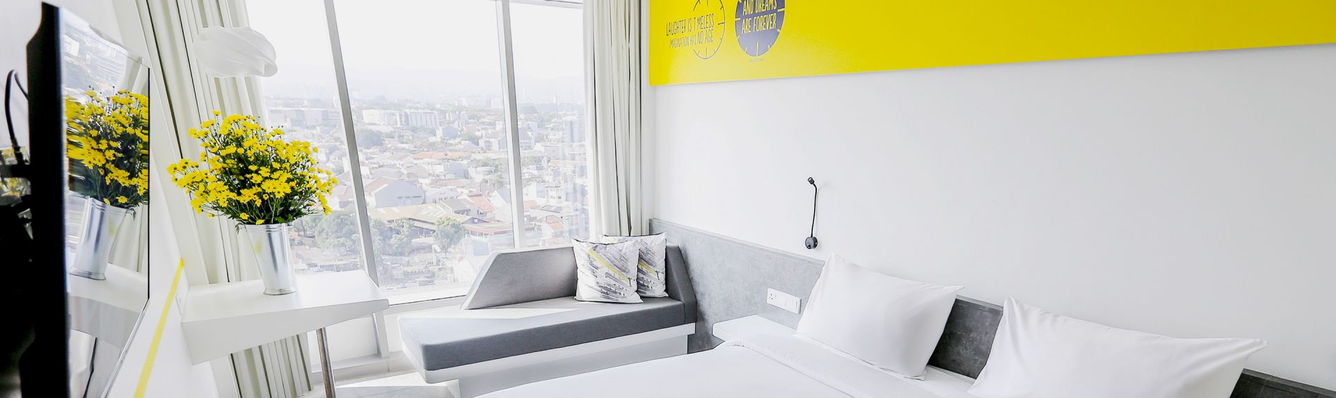 YPPB banner desktop rooms