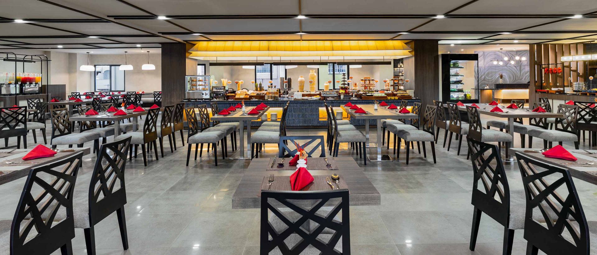 FOX Hotel Nagoya Batam Dining