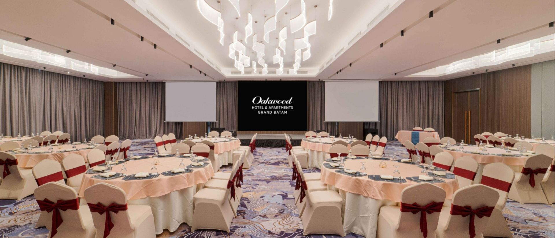 Banner Meeting & Events Oakwood Grand Batam