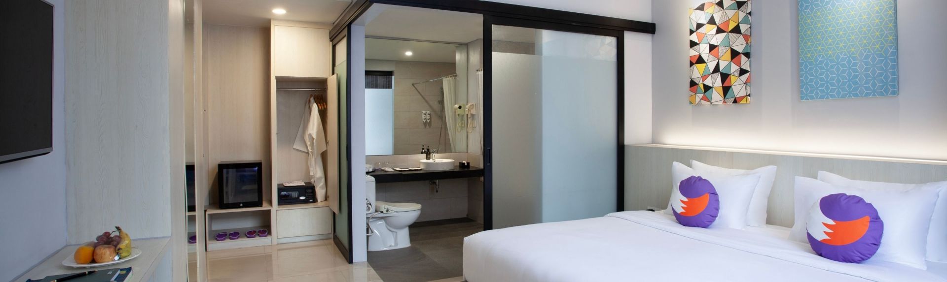 banner executive room