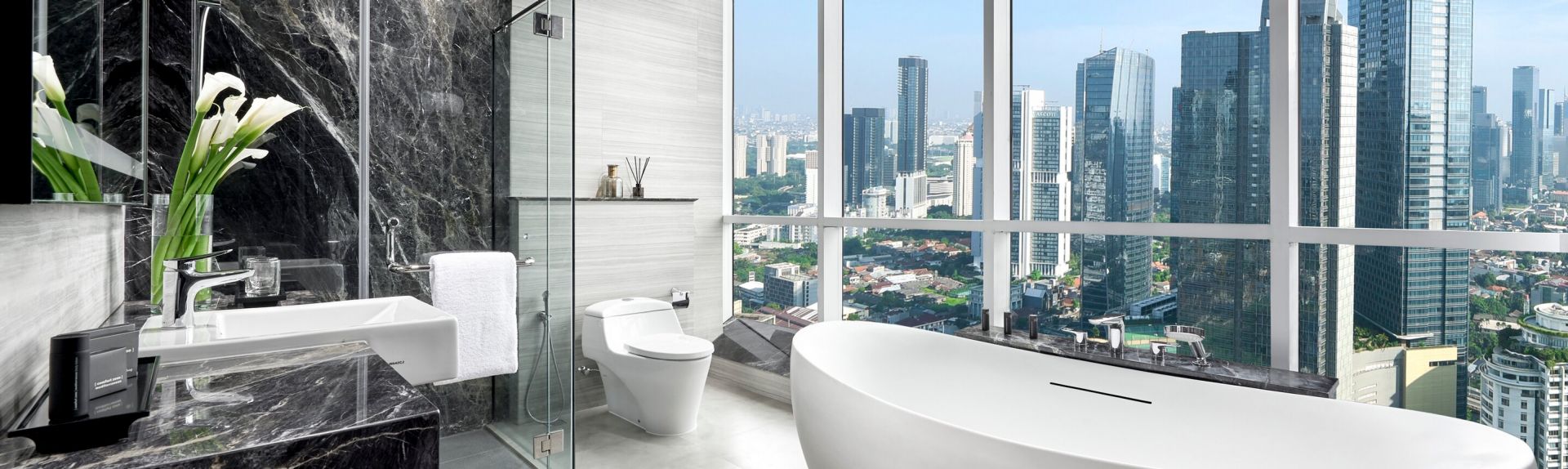 Oakwood Premier Cozmo Jakarta Awards Banner Desktop