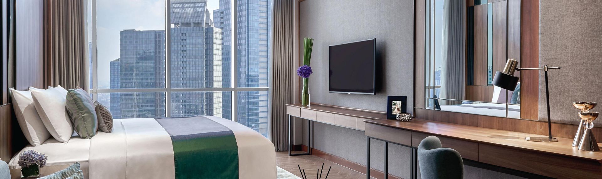 Oakwood Premier Cozmo Jakarta 1베드룸 스카이 스위트 배너 데스크톱
