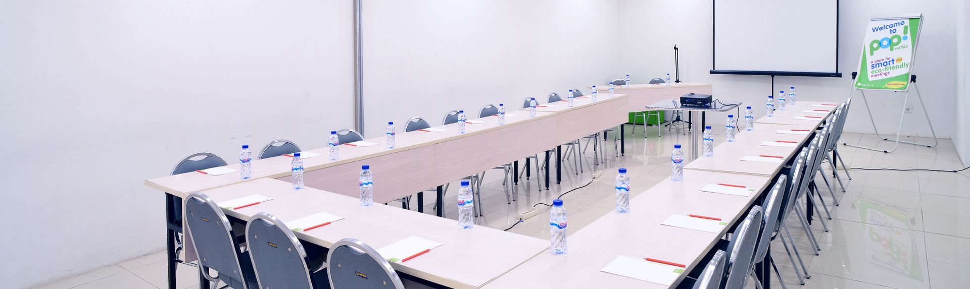 POP! Hotel Gubeng Surabaya Meetings and Events