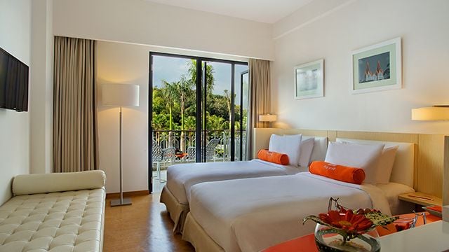 HARRIS Terrace Room