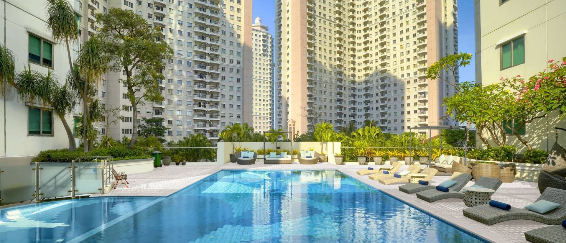 Banner Amenities Ascott Waterplace
