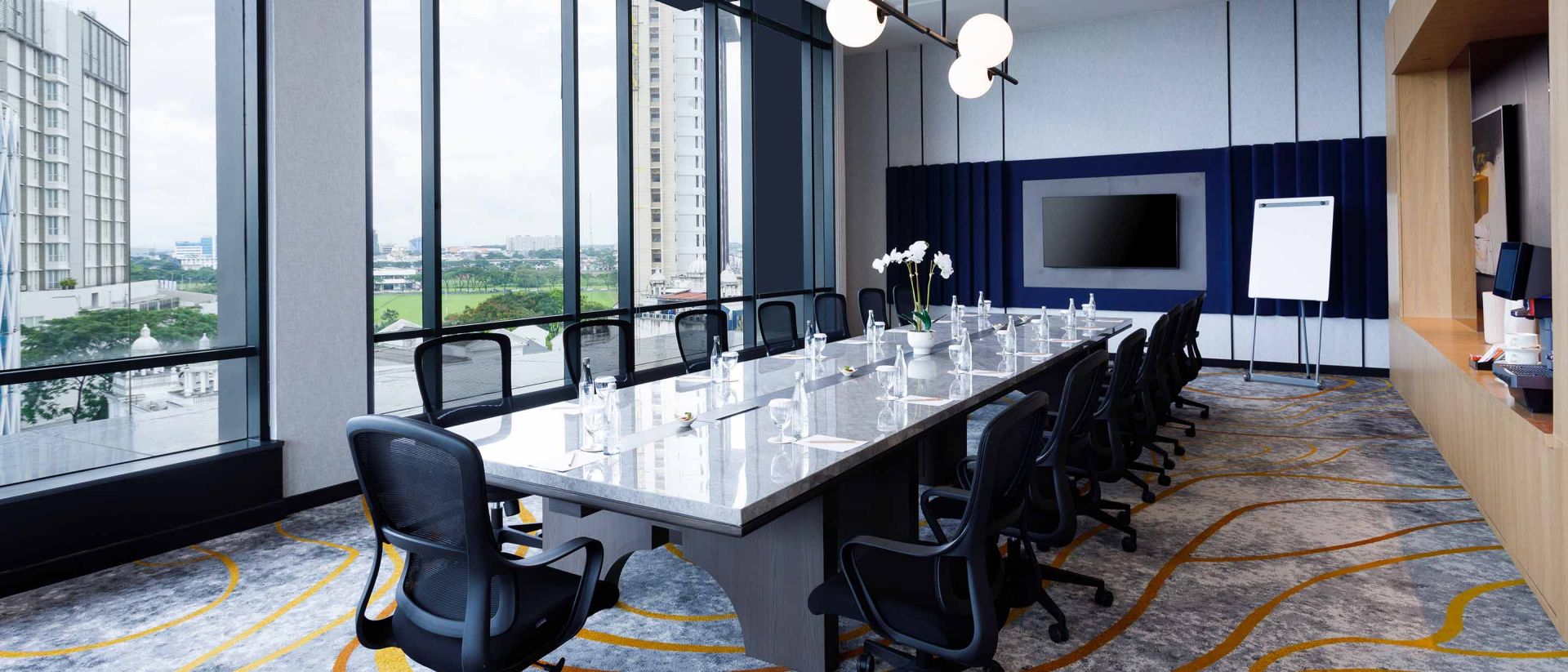 HARRIS Hotel & Convention Serpong  Meetings and Events