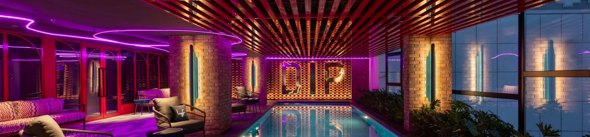 Dip (Swimming Pool)
