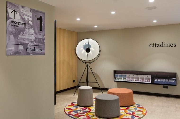 Sala de estar de nuestro apart hotel en Barcelona