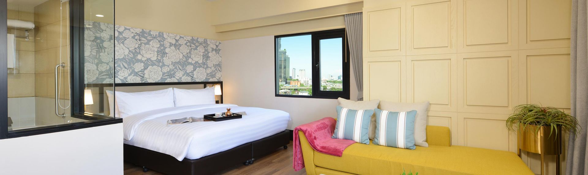 Oakwood Hotel Residence Bangkok One Bedroom Premier Banner Desktop