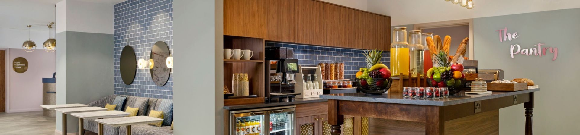 Restaurant and bar at Citadines Les Halles Paris