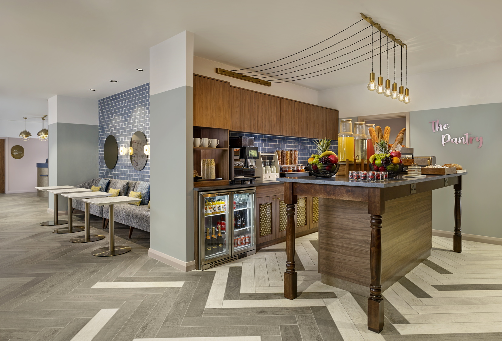 Sala de desayunos abierta 7 días a la semana con buffet continental, apart hotel en Londres