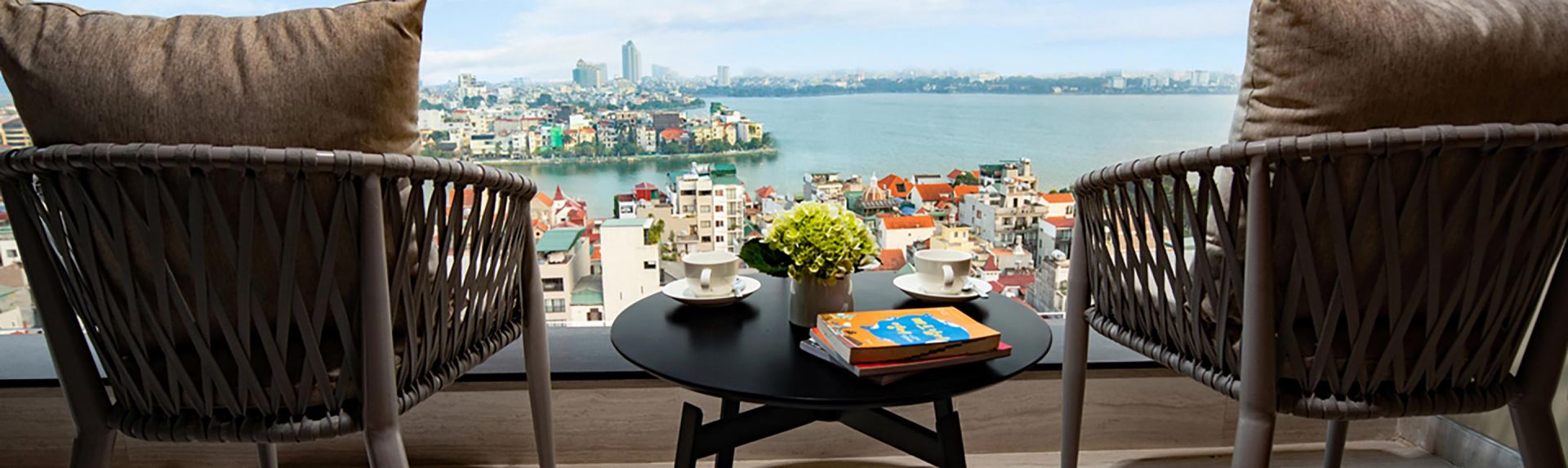 Oakwood Residence Hanoi Two Bedroom Deluxe Apartment Banner Desktop