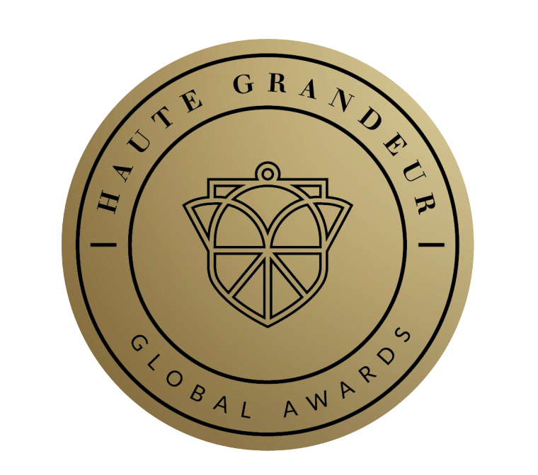 <strong>오트 그란저 글로벌 수상 경력 2023</strong></br>The Haute Grandeur Global AwardsTM 2023 베스트 서비스 아파트 및 당첨자 호텔.