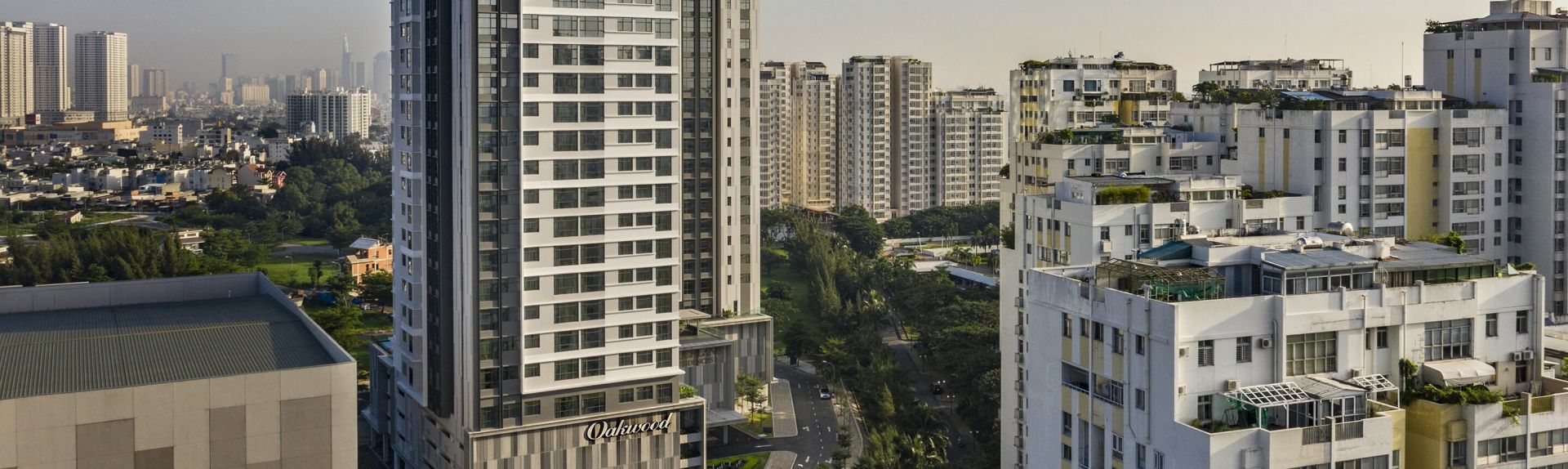 Bảng biểu ngữ vị Địa điểm Oakwood Residence Saigon Location Desktop