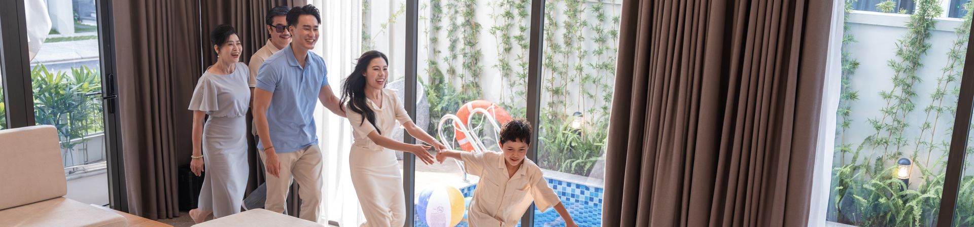 lasong family bonding in villa mobile