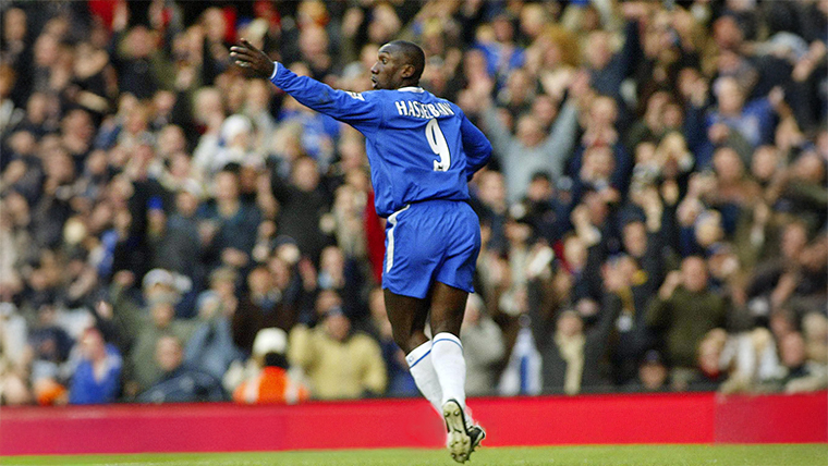 Gói Celebrate in Style cùng Jimmy Hasselbaink (2 khách)
