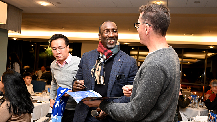 VIP Fan Experience with Jimmy Hasselbaink (2pax with ASR points)