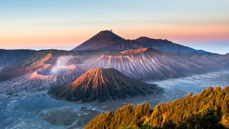 USD$100 Tours & Attractions Voucher