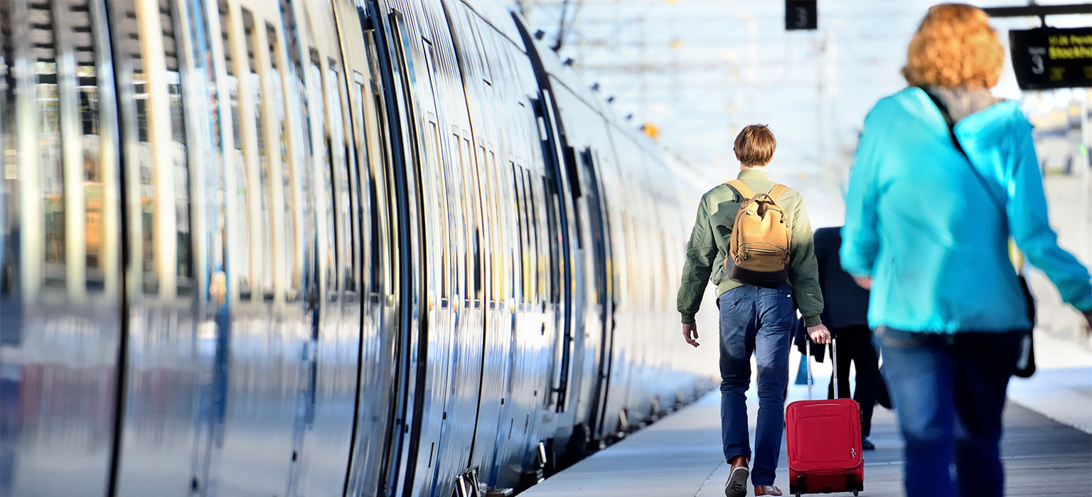 Live Like a Local Connoisseur in Global High Speed Hubs