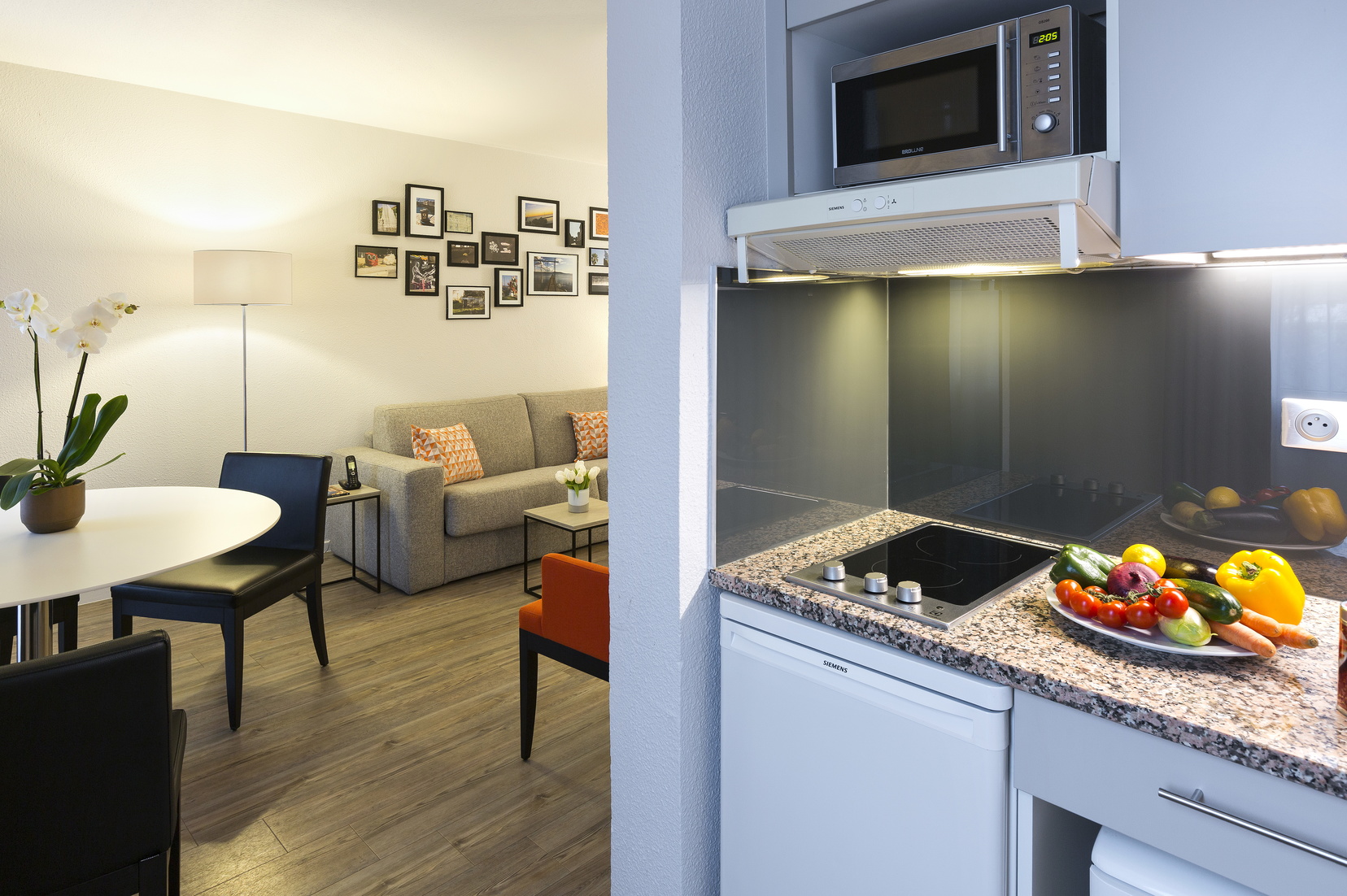Vollständig ausgestattete Küche eines Apartment mit 1 Schlafzimmer, Wohnen auf Zeit in Montpellier