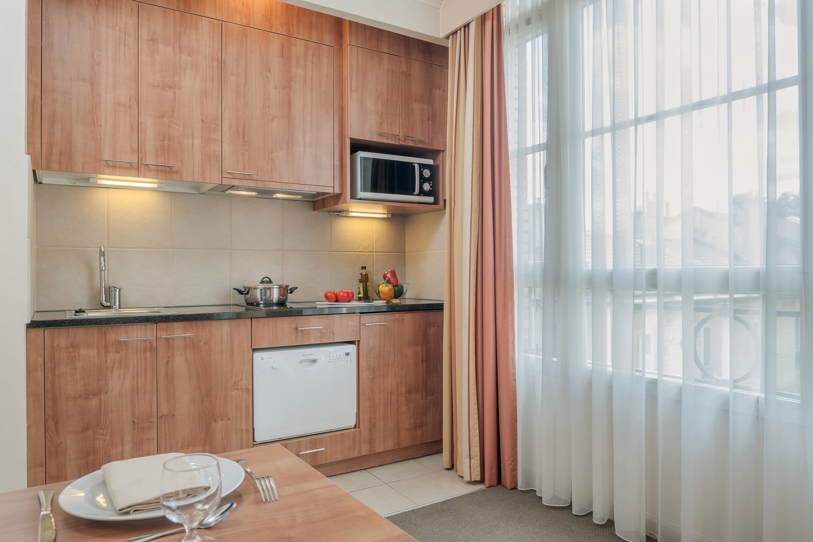 Cuisine équipée d'un Studio, appart hotel Paris 6