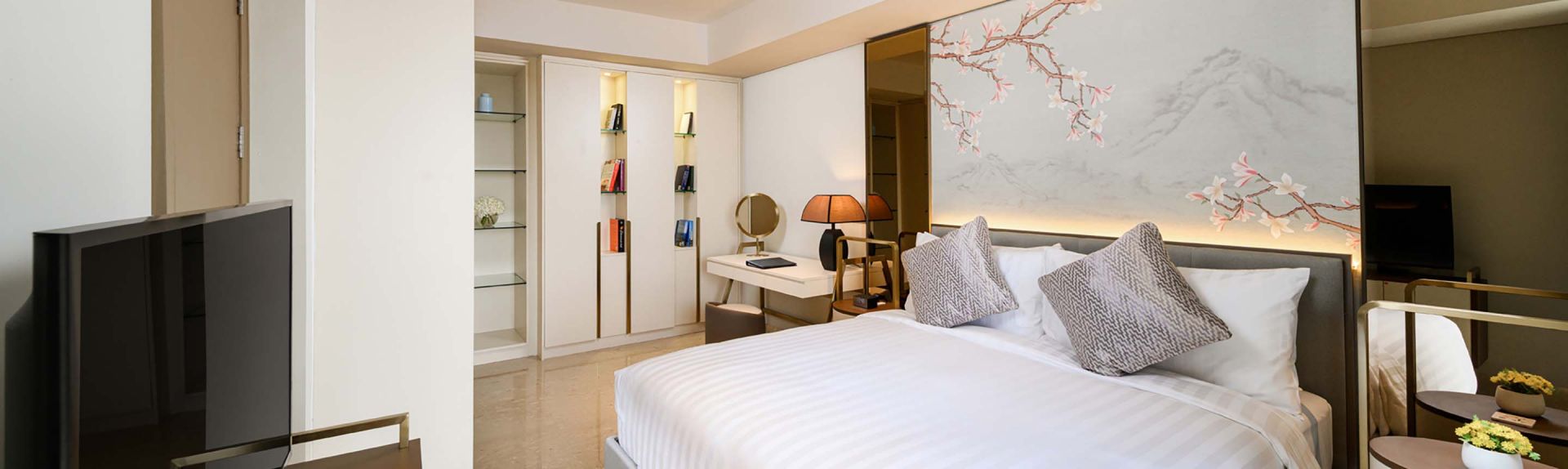 Oakwood PIK Jakarta One Bedroom Premier Apartment Banner Desktop