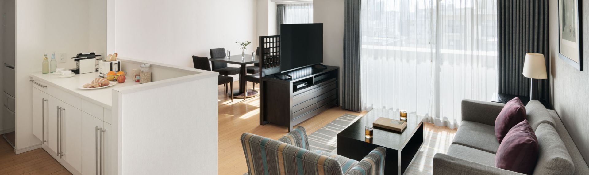 Oakwood Residence Azabujyuban Tokyo Two Bedroom Superior Apartment Banner Desktop