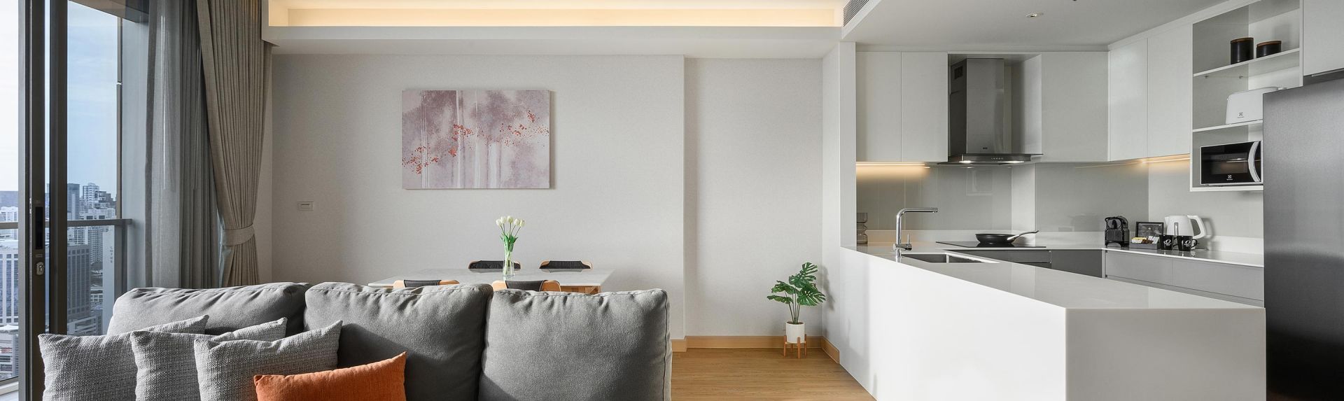 Oakwood Suites Bangkok ห้องเอ็กเซ็กคิวทีฟอพาร์ทเมนท์แบบสองห้องนอน แบนเนอร์เดสก์ท็อป